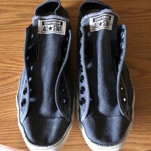 Converse sneakers 9.5m/11.5w